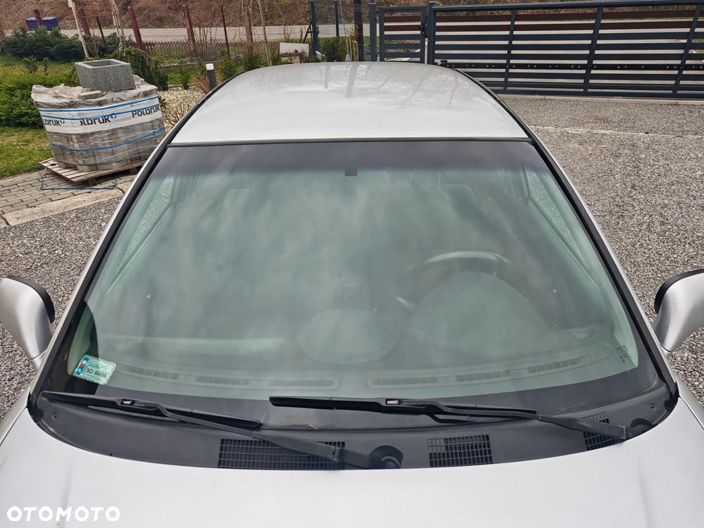 Mitsubishi Carisma 1.6 Classic - 9