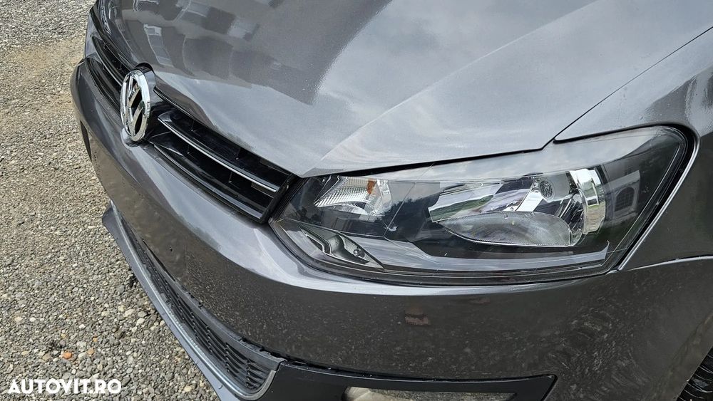 VOLKSWAGEN Polo 2013 — imagine 9