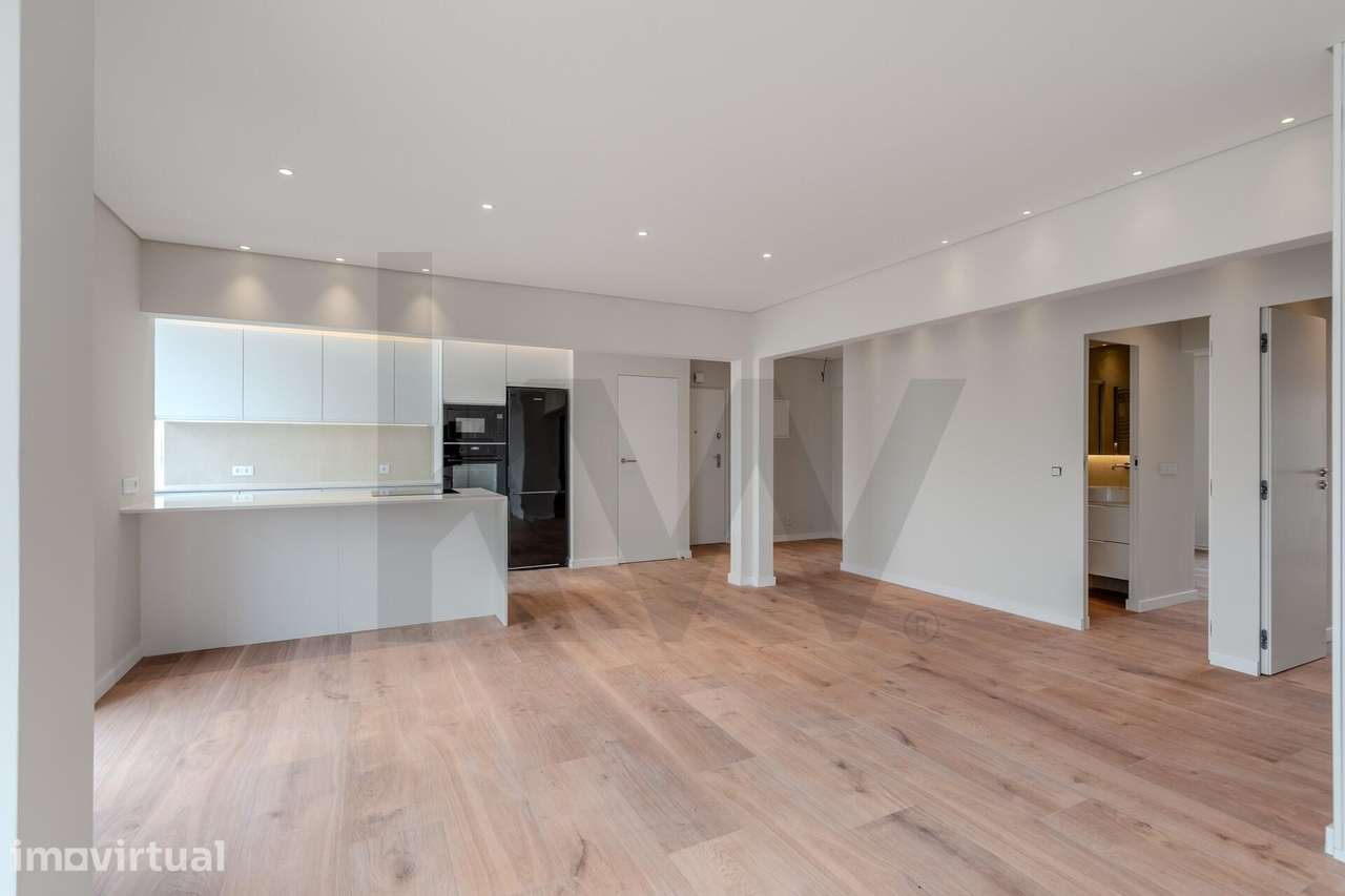 T3 Cascais totalmente remodelado, a estrear,  2 suites, cozinha equipa - Grande imagem: 5/34