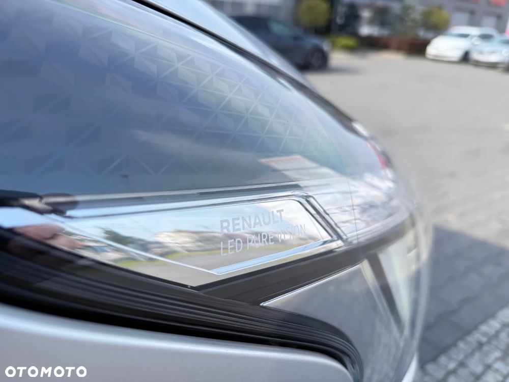 Renault Trafic Grand 2.0 dCi - 24