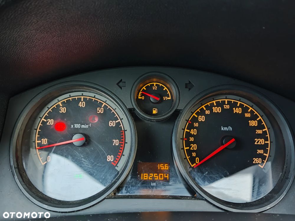 Opel Astra II 1.4 Start - 22