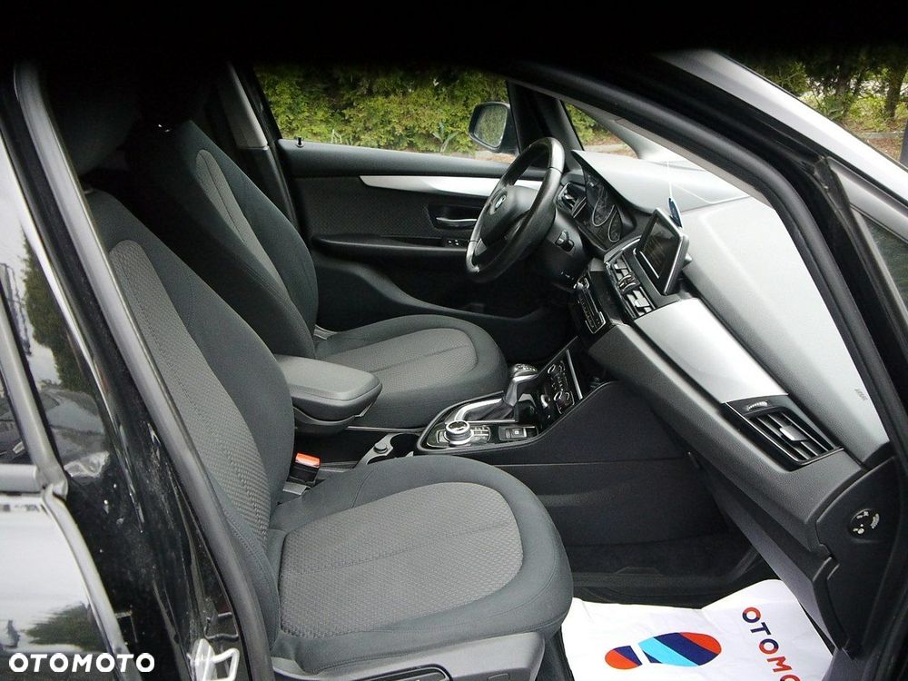 BMW Seria 2 216d Active Tourer M Sport - 24