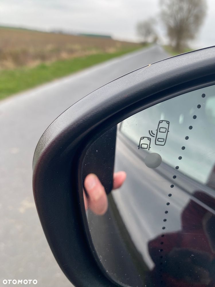 Renault Arkana E-TECH 145 R.S.LINE - 19