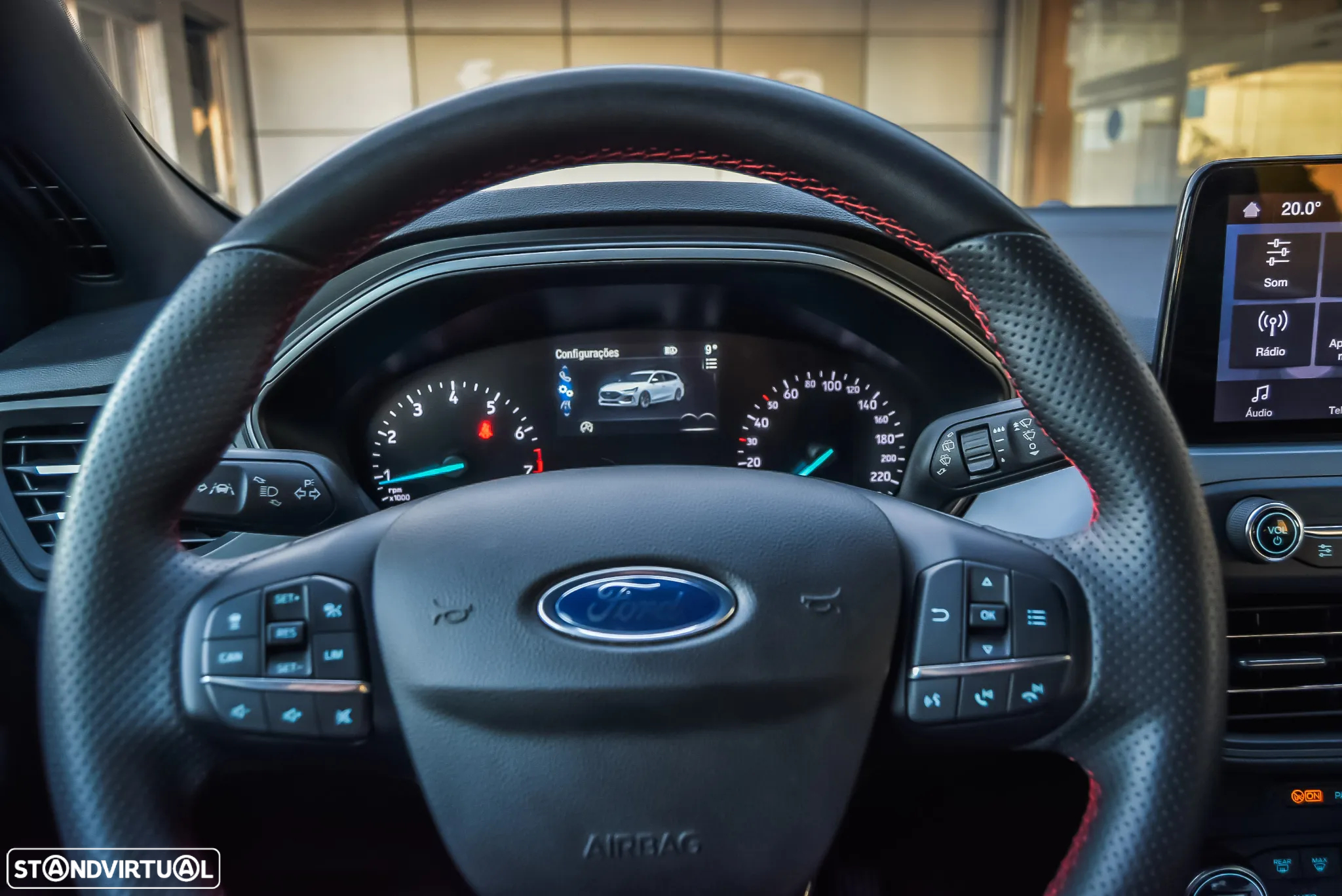 Ford Focus SW 1.0 EcoBoost MHEV ST-Line - 27