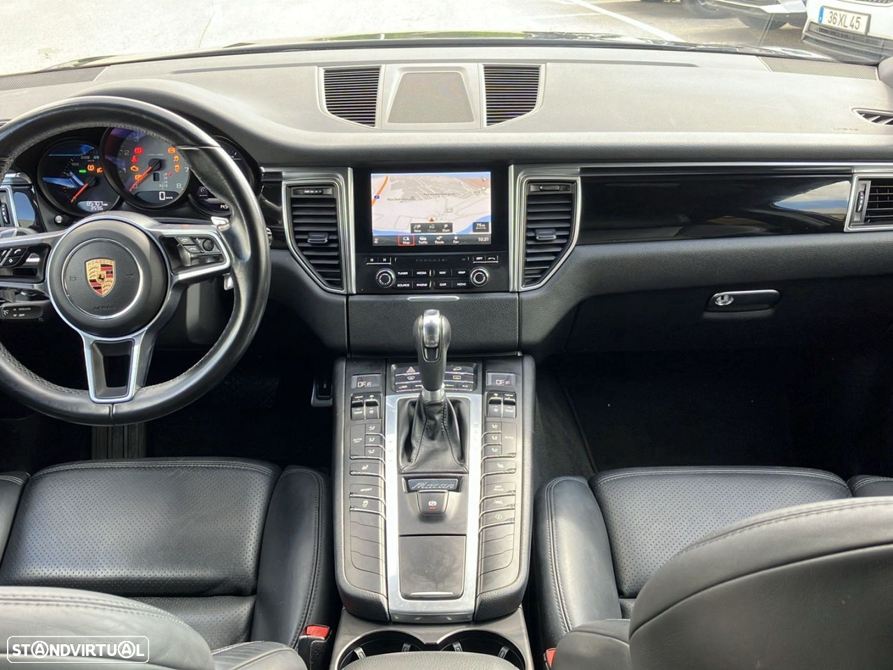 Porsche Macan S - 16