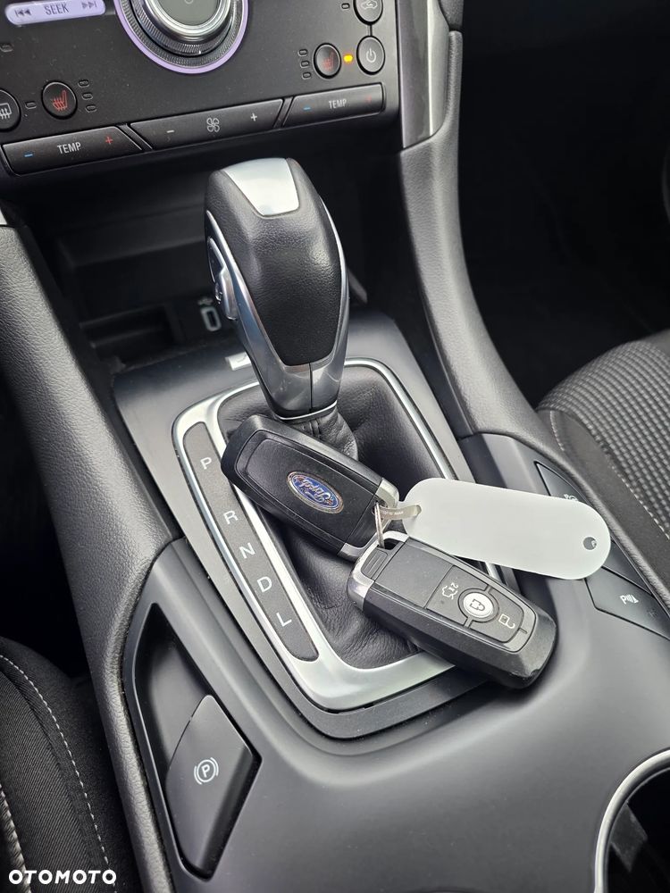 Ford Mondeo 2.0 Hybrid Titanium GPF - 18