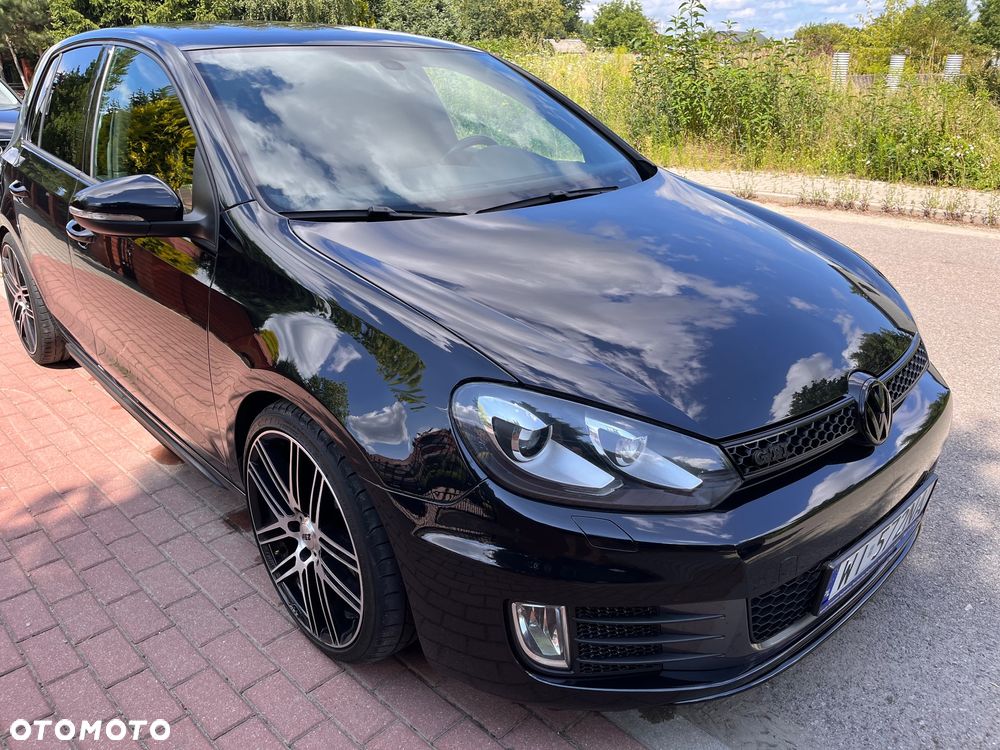 Volkswagen Golf VI 2.0 TSI GTI - 4
