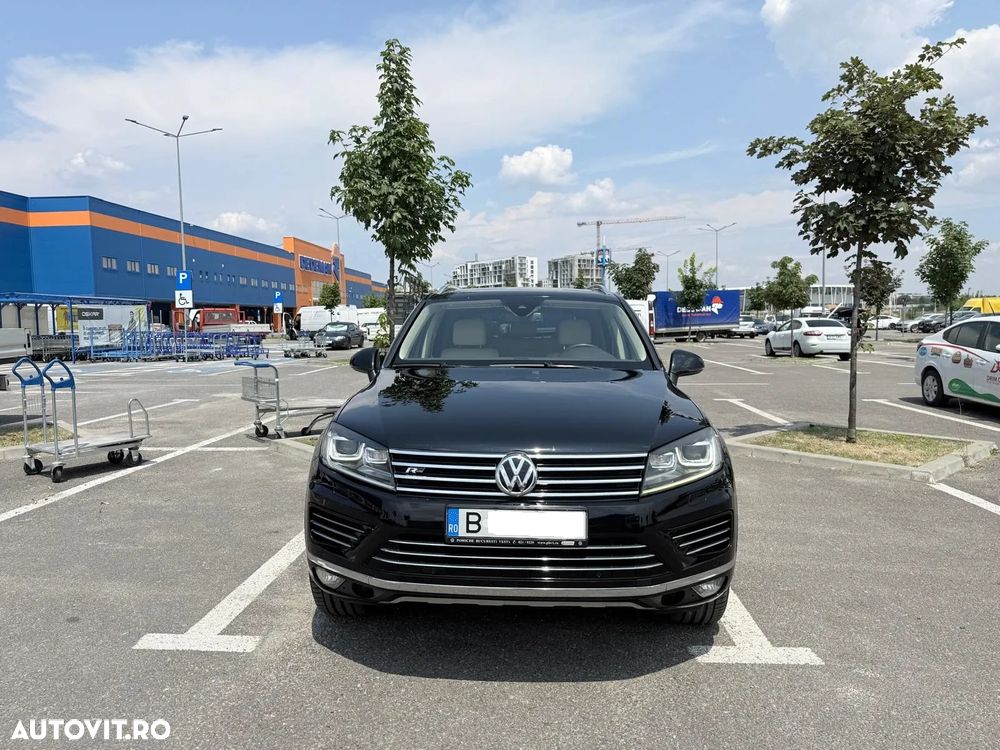 Volkswagen Touareg - 2