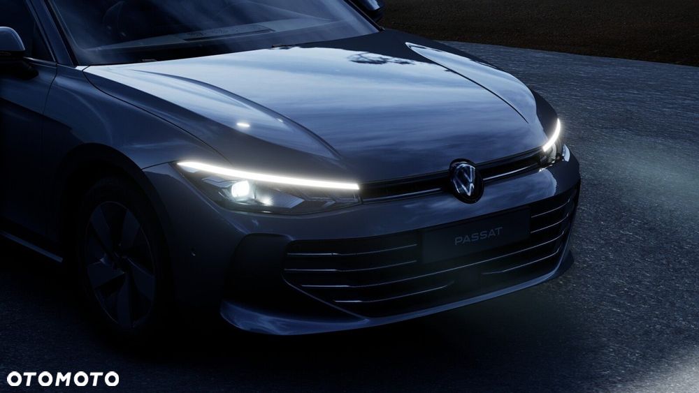 Volkswagen Passat Variant 1.5 TSI ACT mHEV Business Plus DSG - 10