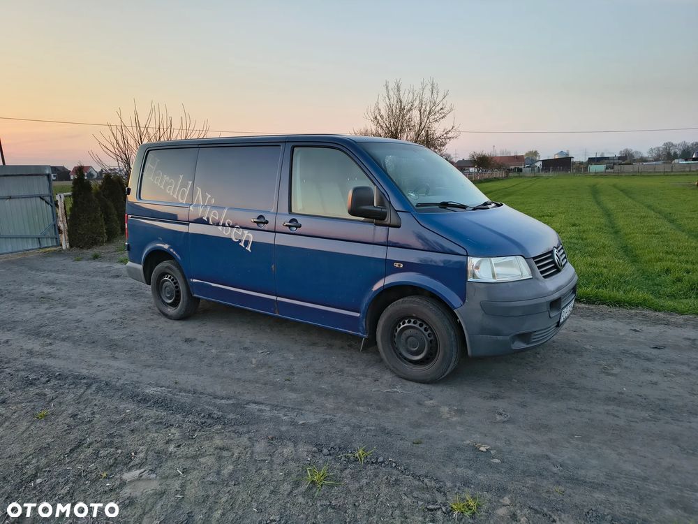 Volkswagen Transporter - 3