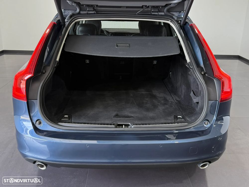 Volvo V90 2.0 D4 Momentum Plus Geartronic - 49