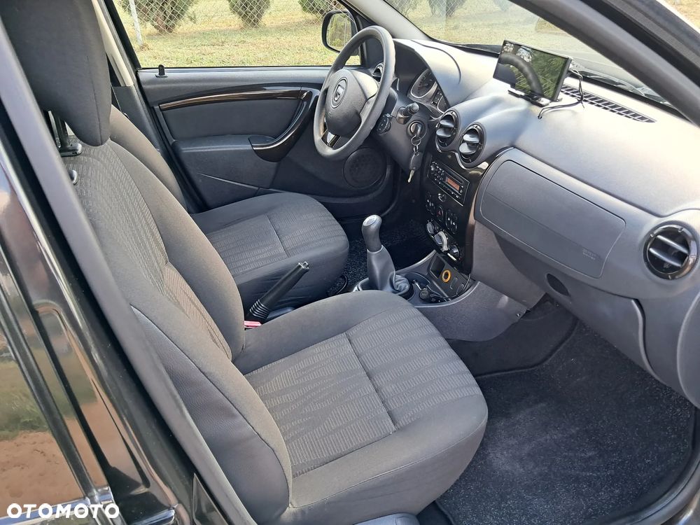 Dacia Duster 1.6 16V 4x2 Essentiel - 17