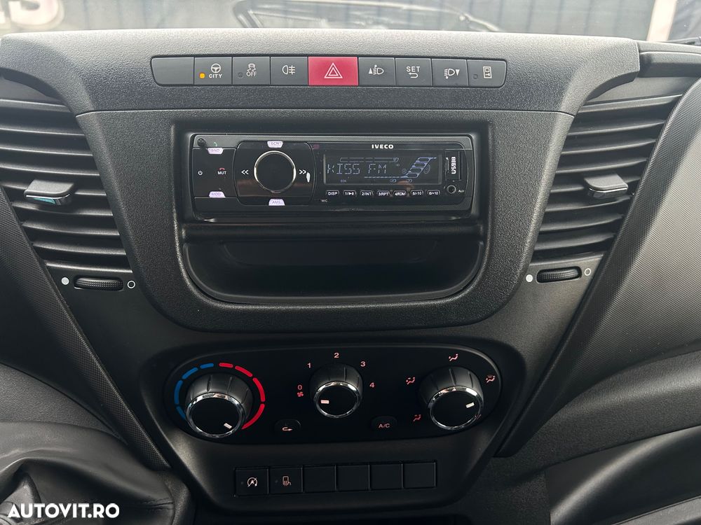 Iveco Daily Prelata 5 m LIFT HIDRAULIC SPATE - 30