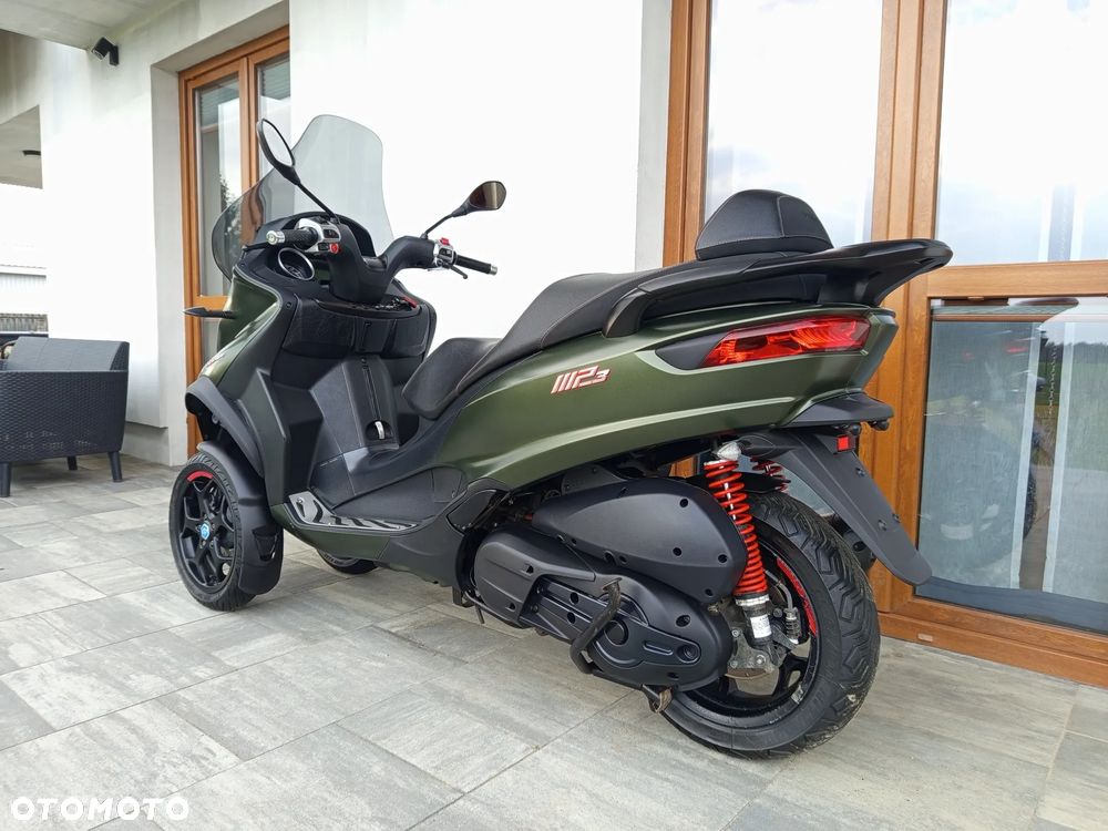 Piaggio MP-3 - 3