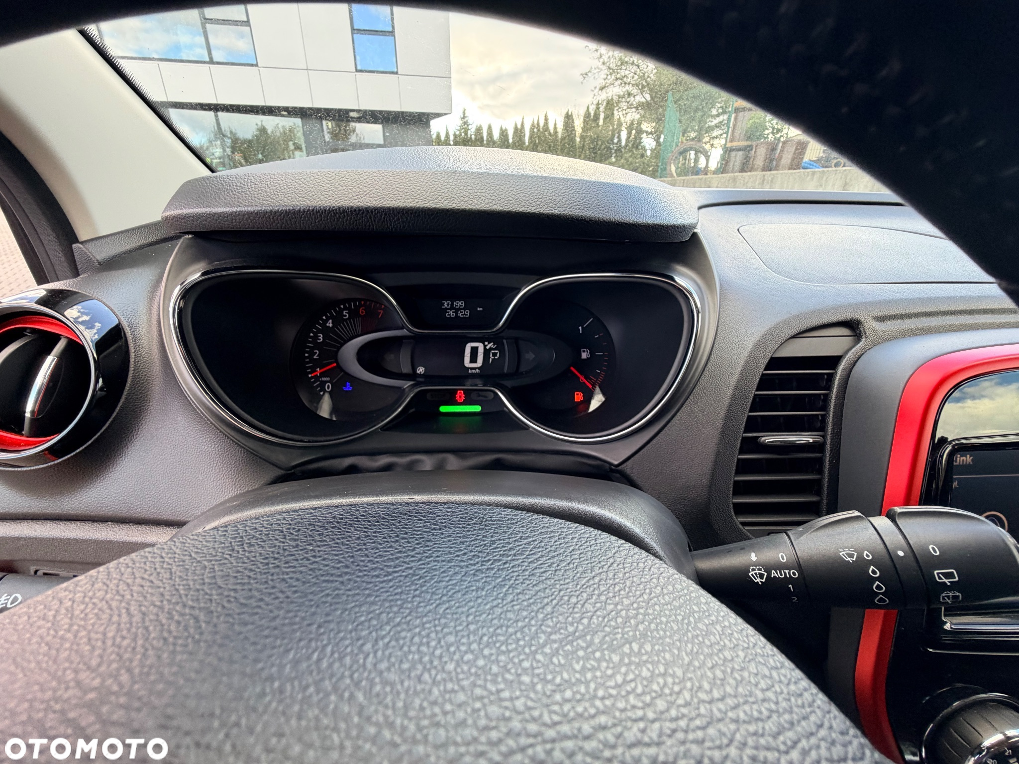 Renault Captur 1.2 TCe Helly Hansen EDC - 15