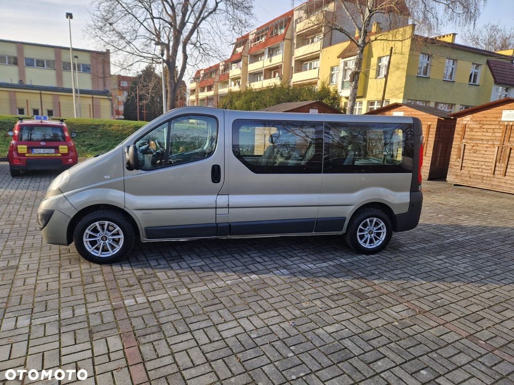 Opel Vivaro - 3