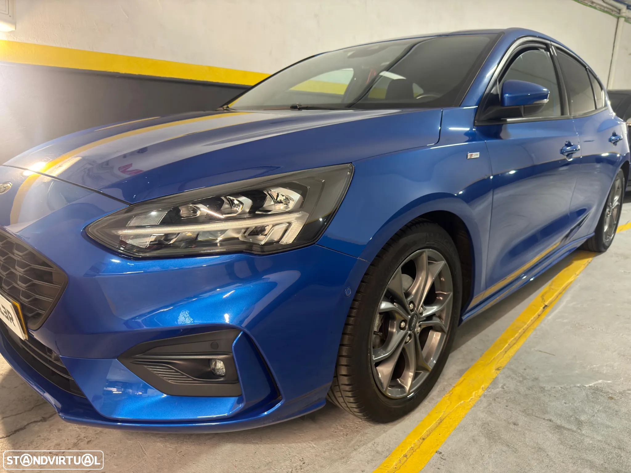 Ford Focus 1.0 EcoBoost MHEV ST-Line - 24