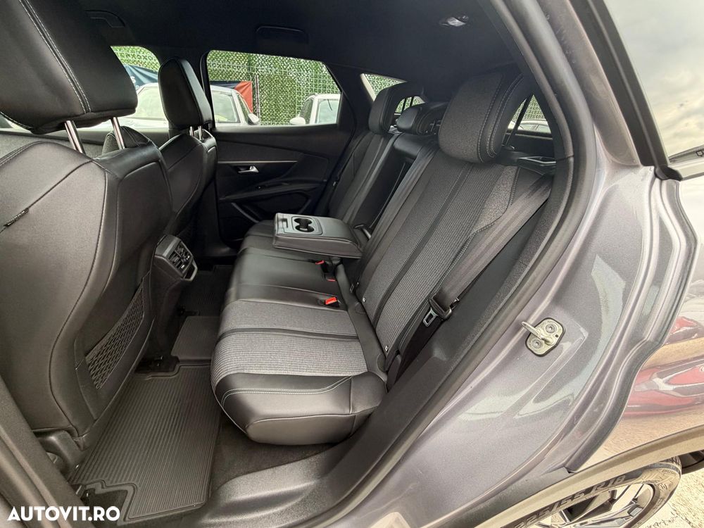 Peugeot 3008 1.5 BlueHDI 130 S&S EAT8 Allure - 21