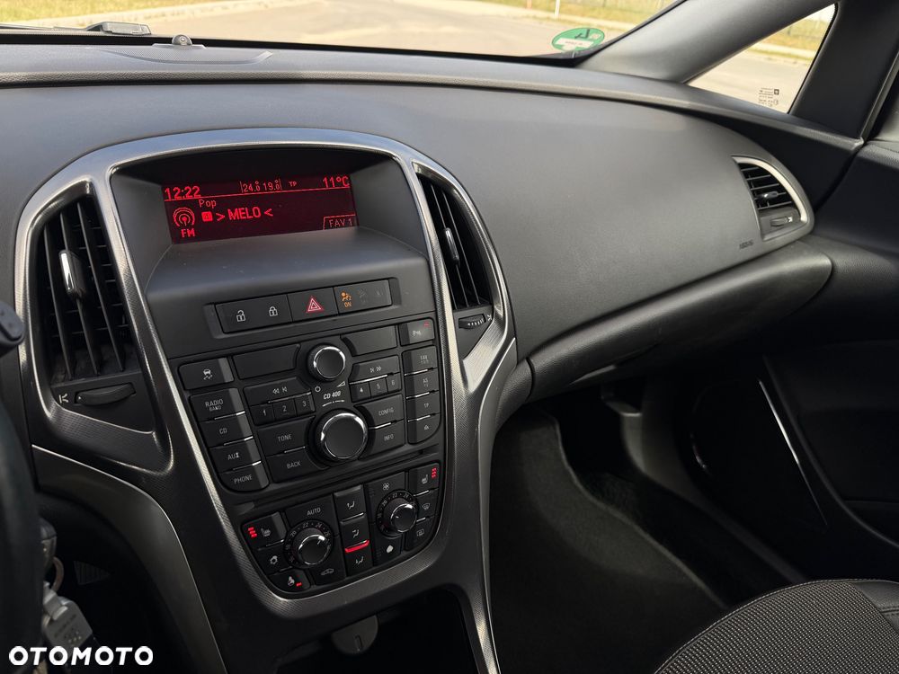 Opel Astra 1.4 T Enjoy - 19