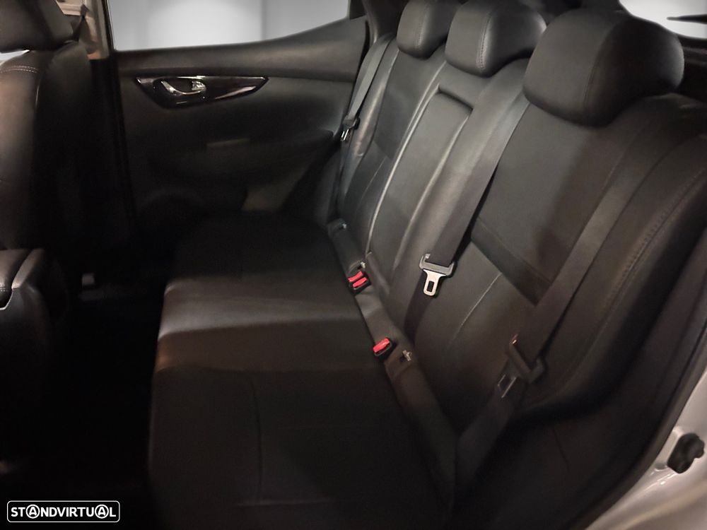Nissan Qashqai 1.5 dCi Tekna Premium - 6