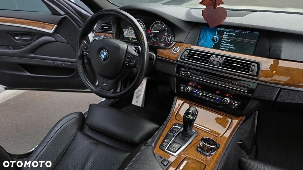 BMW Seria 5 535d xDrive - 17