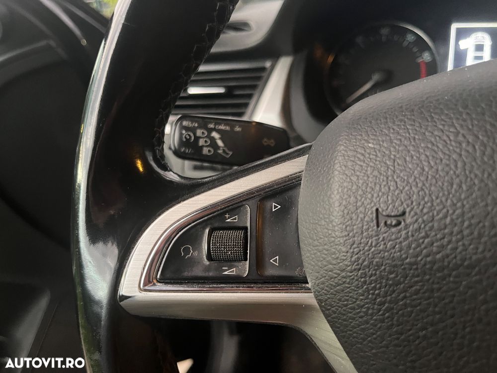 Skoda RAPID 1.2 TSI Ambition - 7