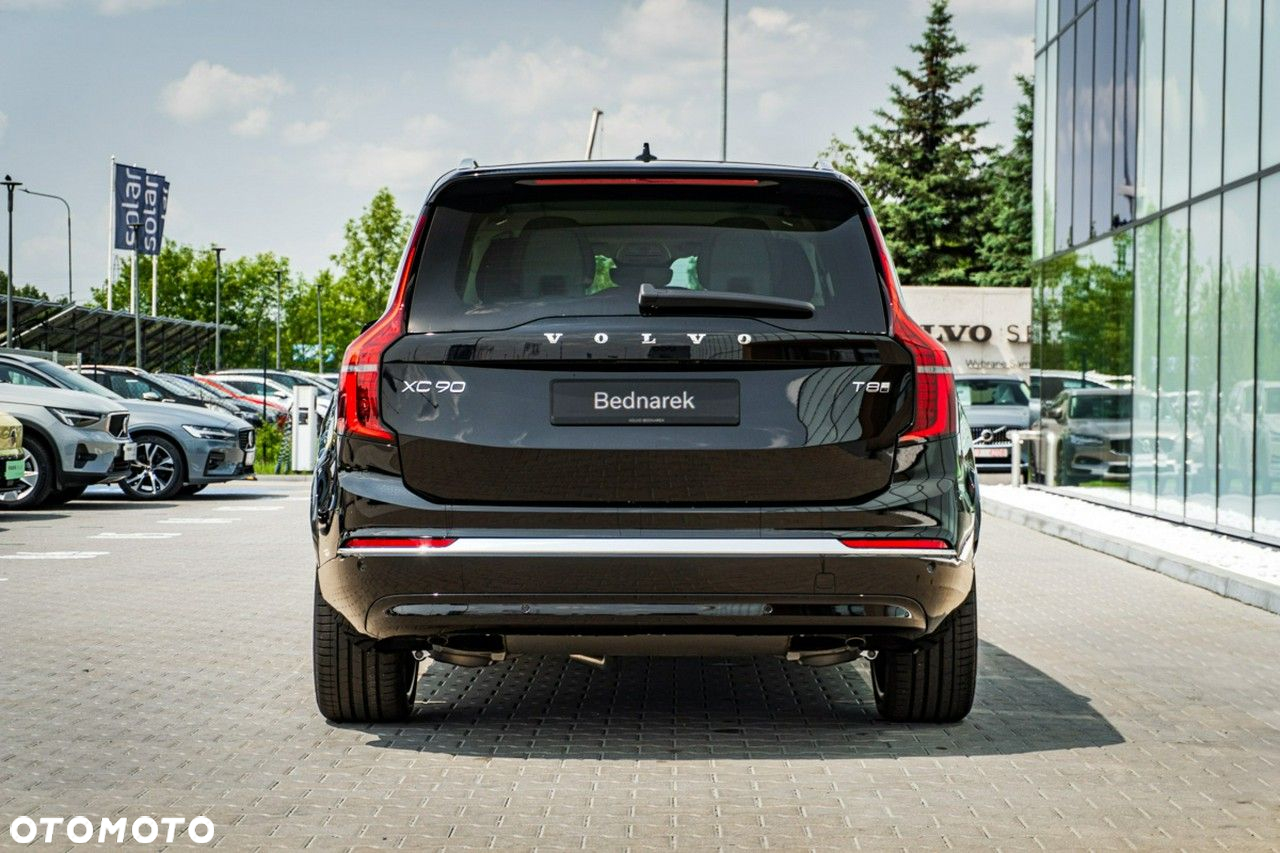 Volvo XC 90 - 7