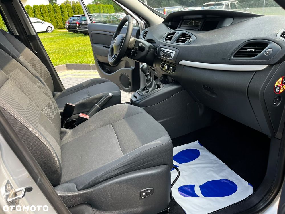 Renault Scenic 1.6 16V 110 LIMITED - 20