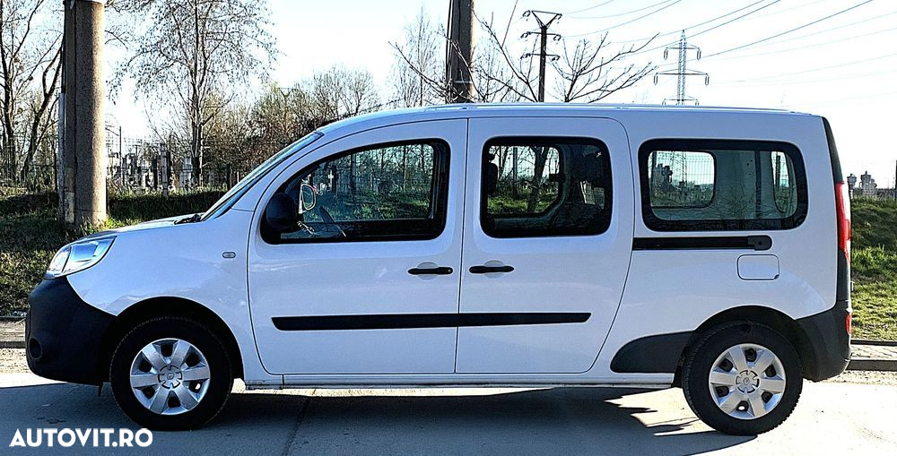 Renault Kangoo dCi 90 FAP Grand - 12