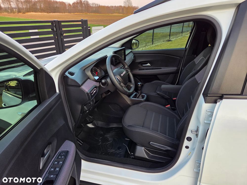 Dacia Jogger 1.0 TCe 110 Expression - 10