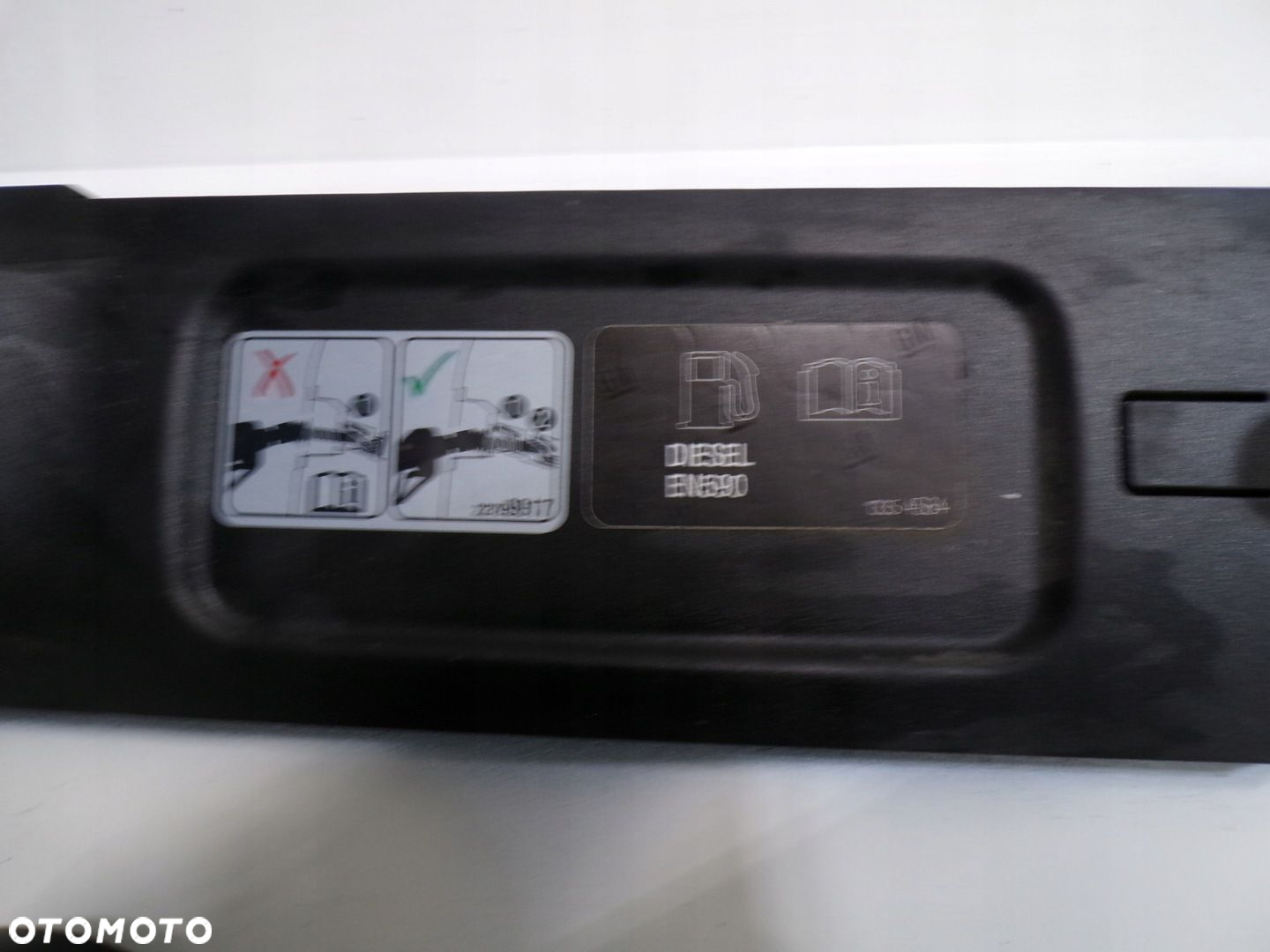Wlew paliwa klapka Adblue Opel Insignia B 13469477 13469477 - 7
