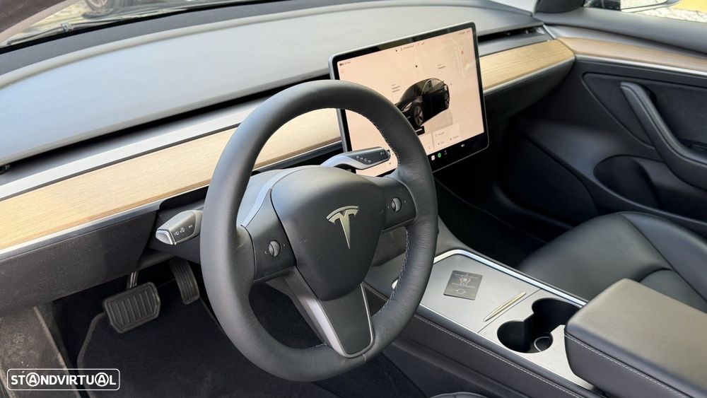 Tesla Model 3 Tração Traseira - 12