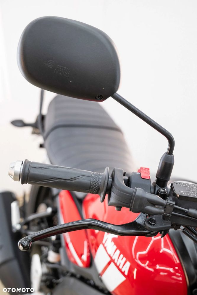 Yamaha XSR - 27