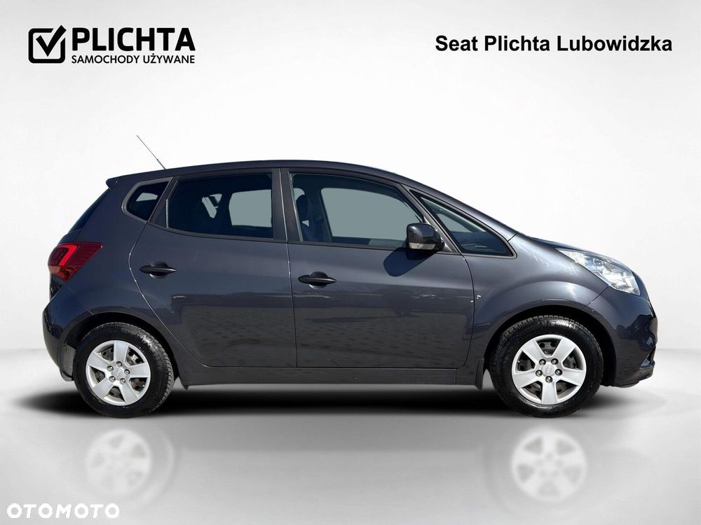 Kia Venga - 7
