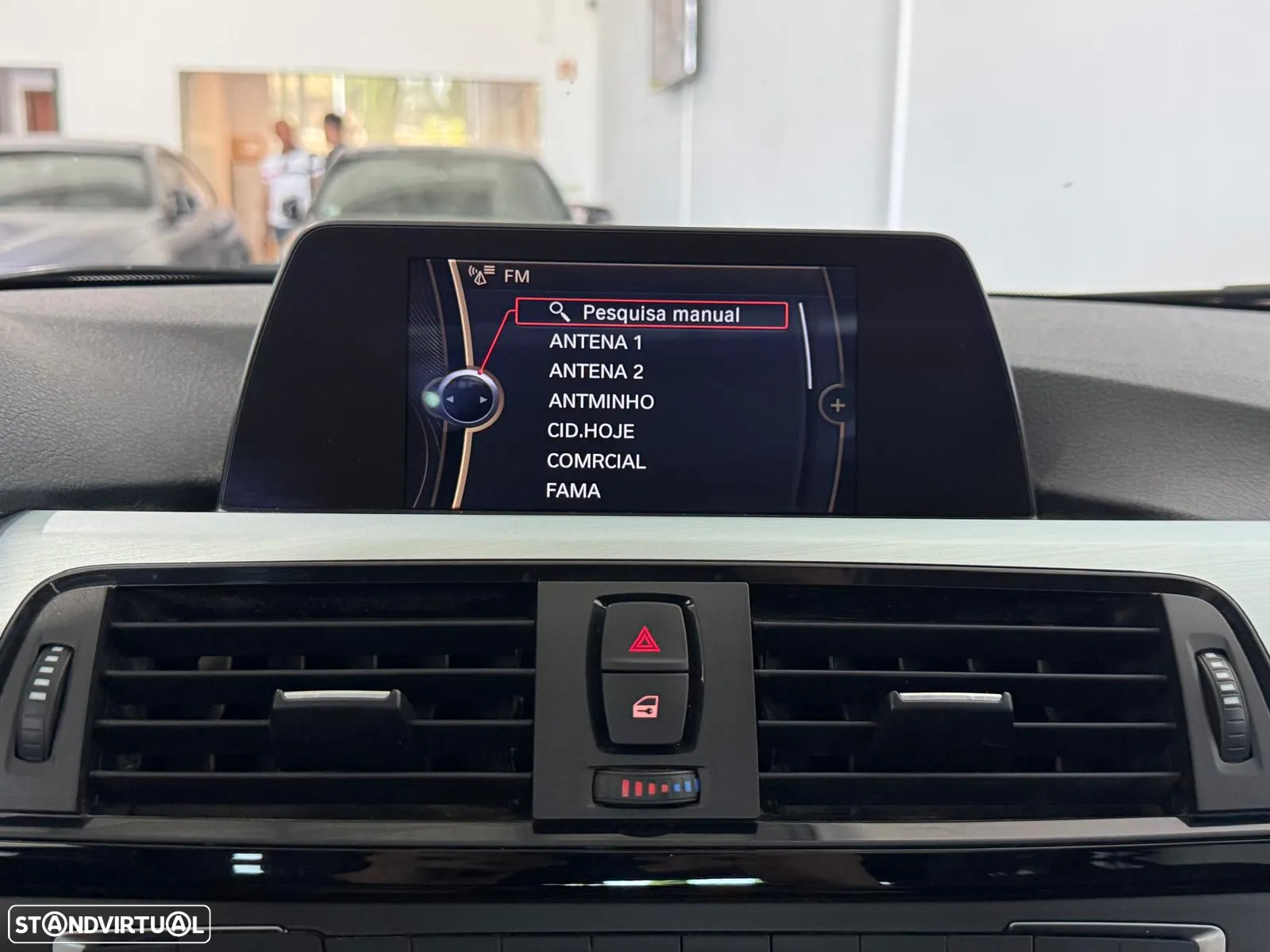 BMW 320 d Touring Auto Pack M - 29