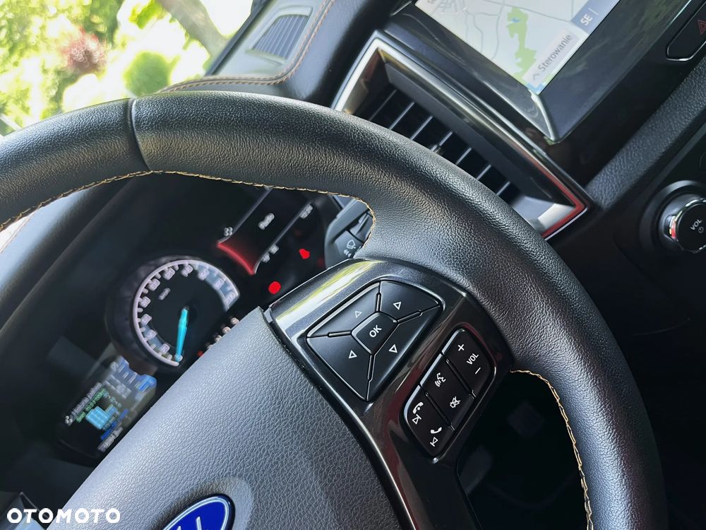 Ford Ranger 2.0 EcoBlue 4x4 DC Wildtrak - 29