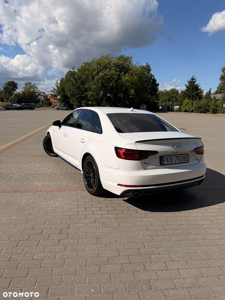 Audi A4 Limousine - 3