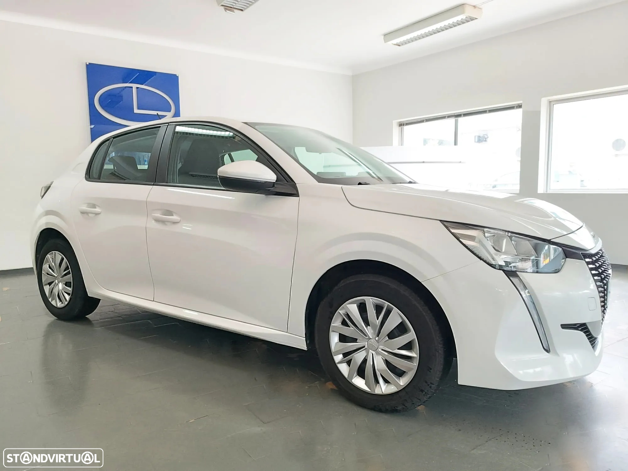 Peugeot 208 1.2 PureTech Active - 4