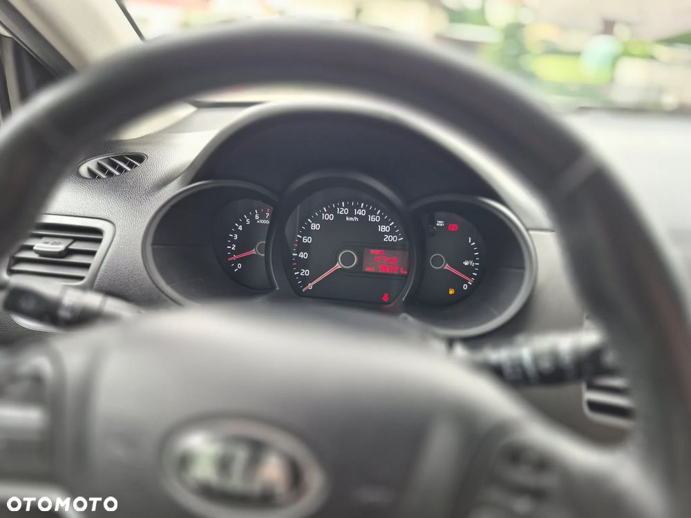 Kia Picanto 1.2 L - 21