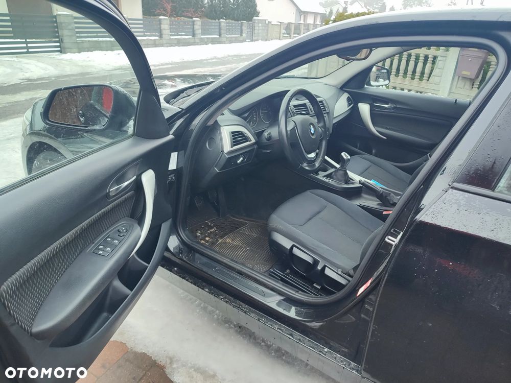 BMW Seria 1 114i Sport Line - 6