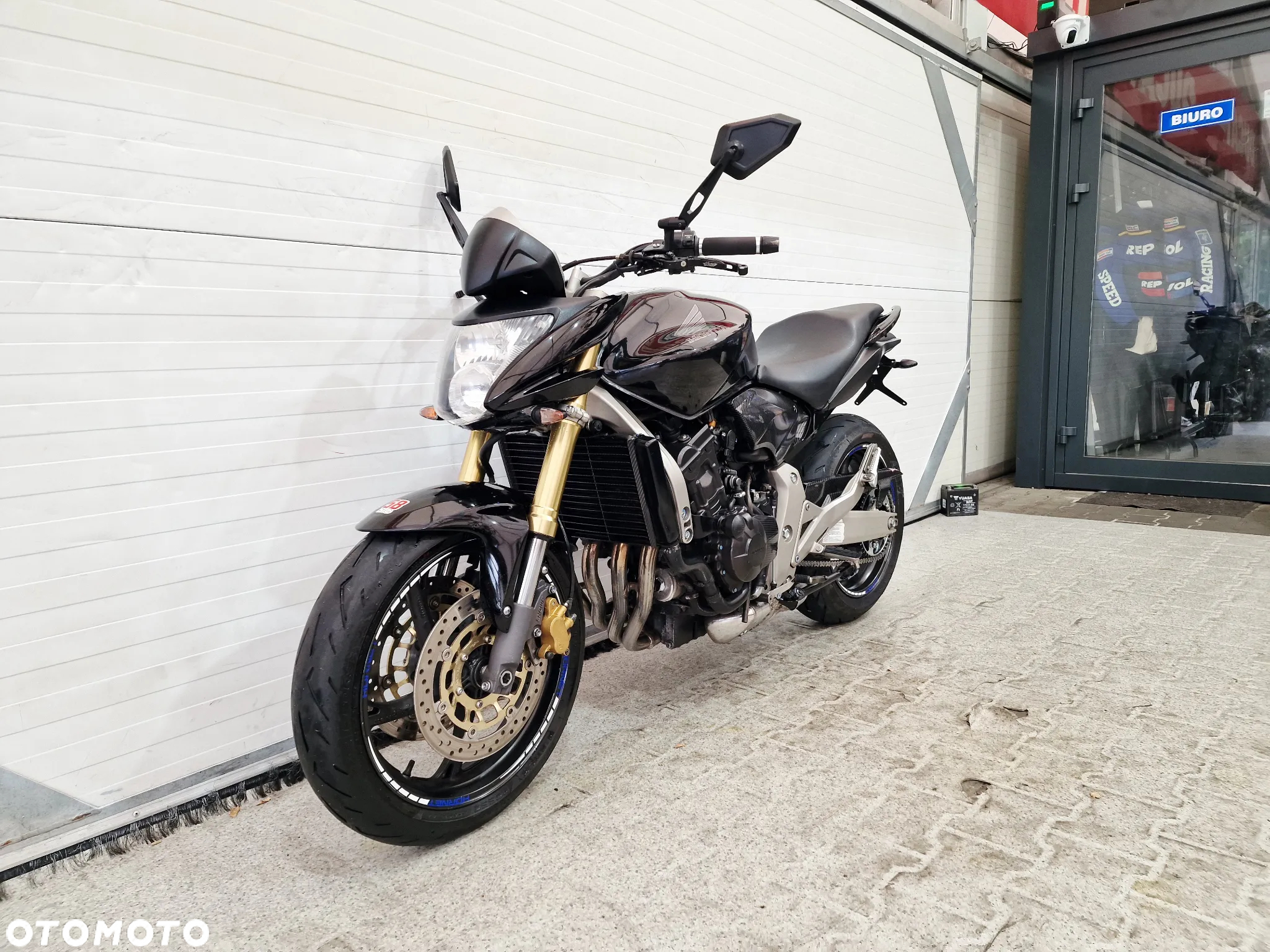 Honda Hornet - 2