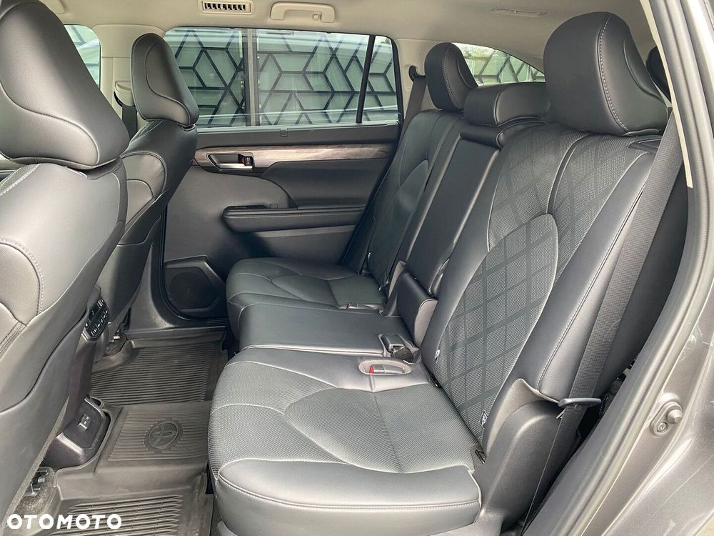 Toyota Highlander 2.5 Hybrid Executive Style - 7