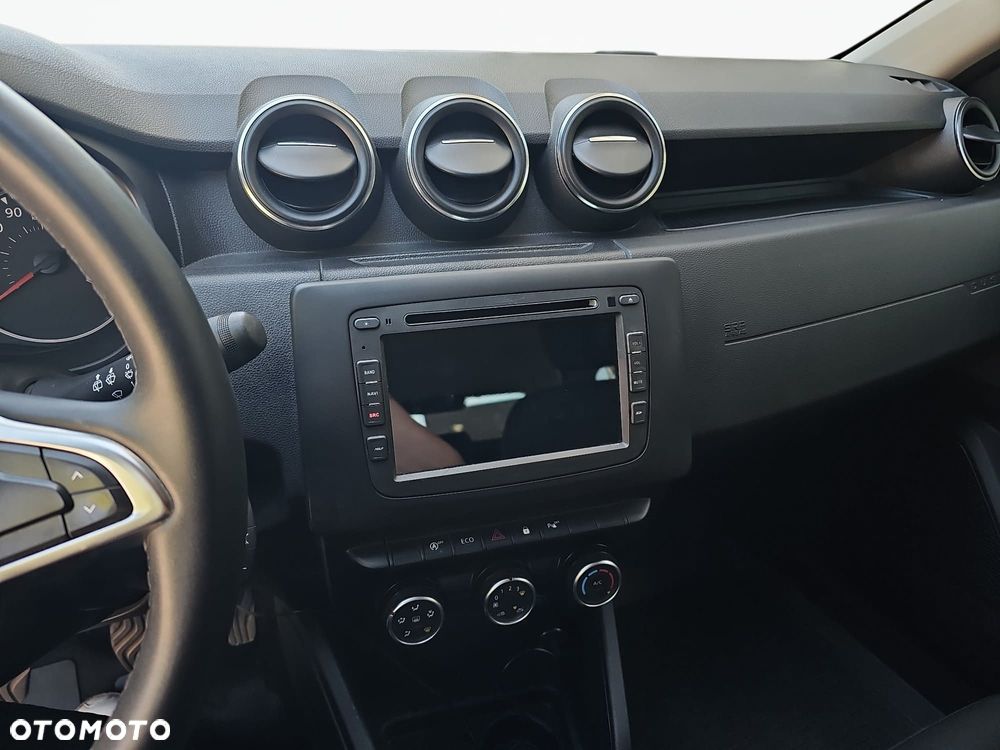 Dacia Duster 1.6 SCe Laureate S&S - 12