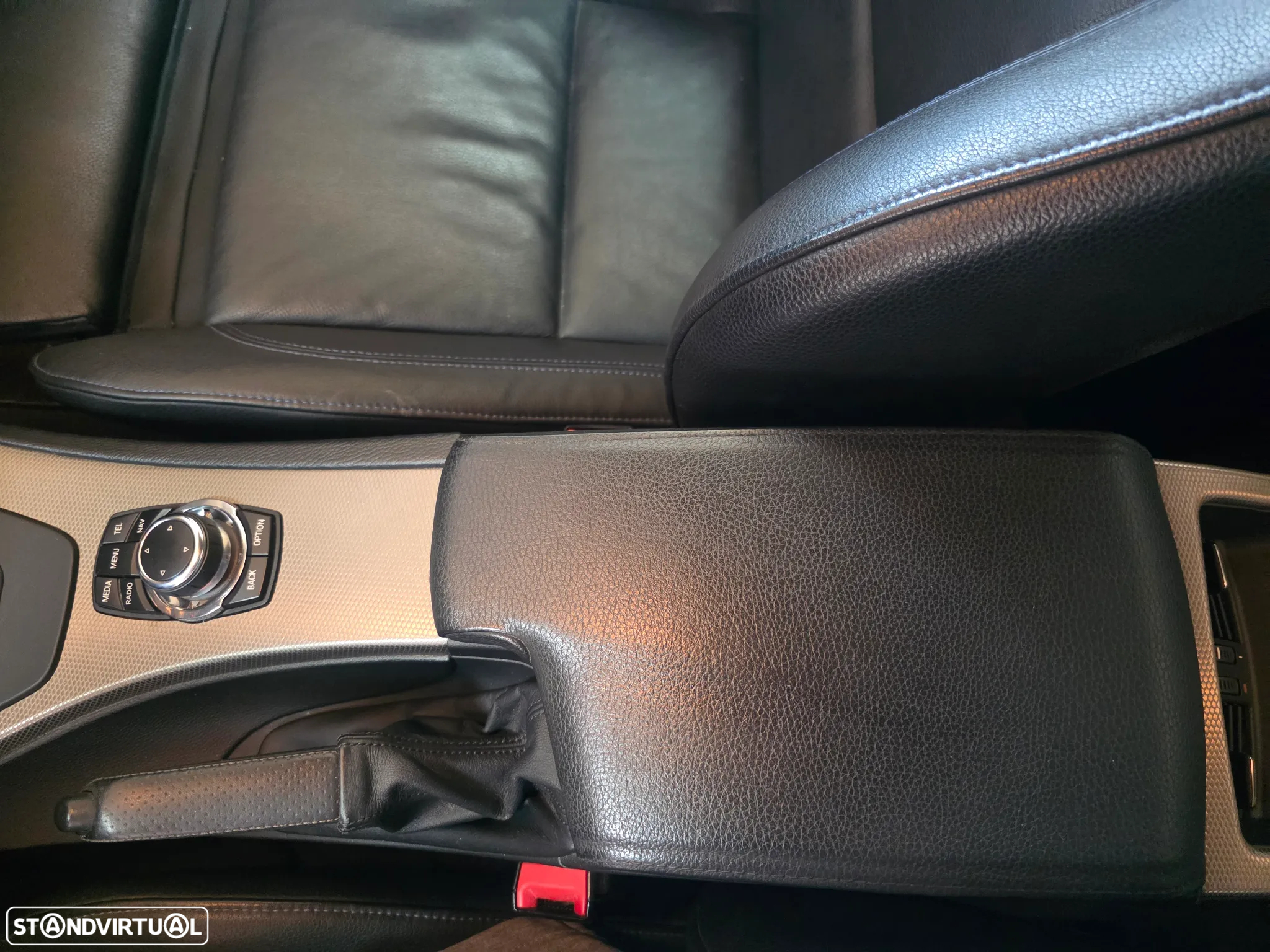 BMW 320 d Coupe Aut. - 23