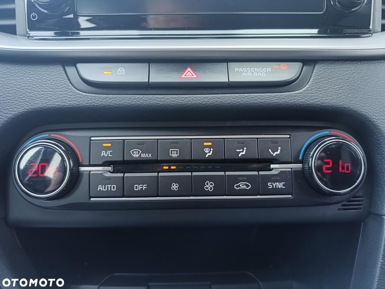 Kia XCeed - 22