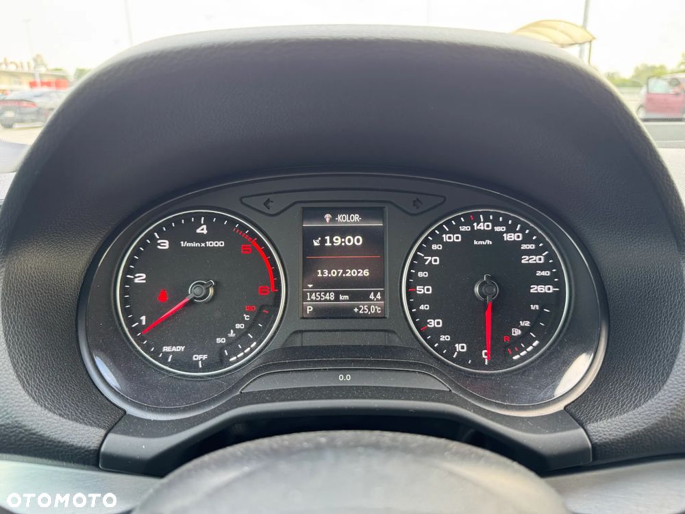 Audi Q2 35 TDI Quattro S tronic S line - 33