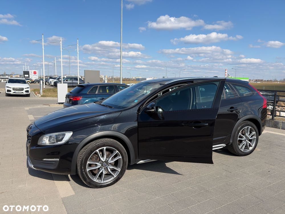 Volvo V60 D4 Drive-E Momentum - 4