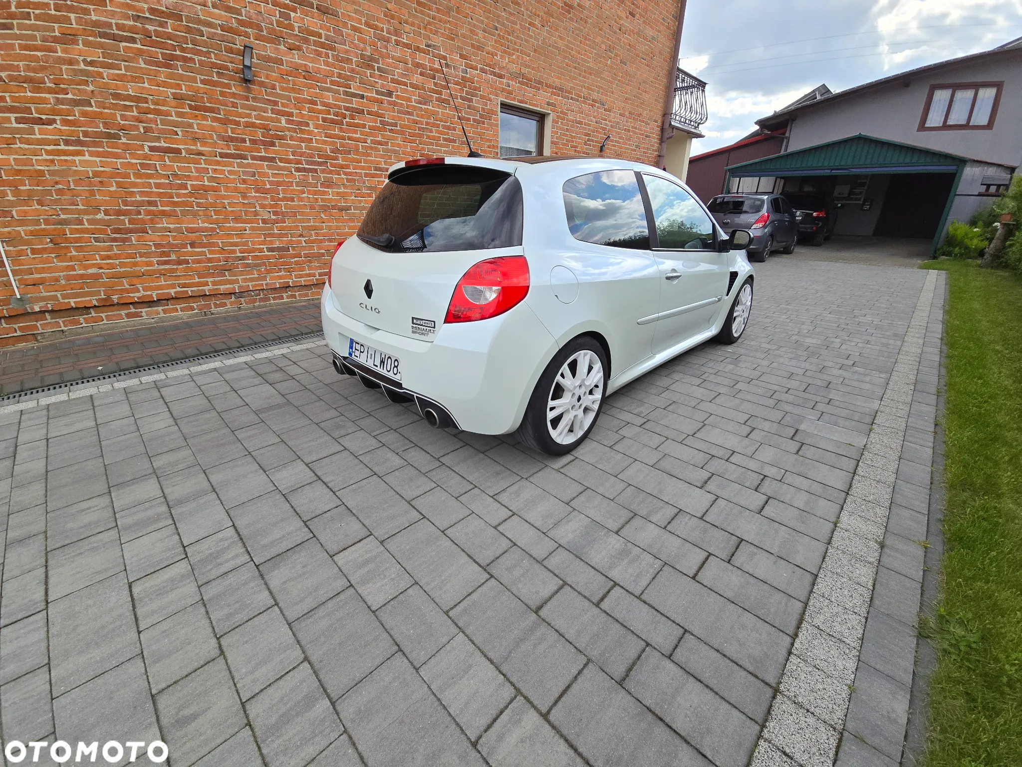 Renault Clio 2.0 16V Sport - 3