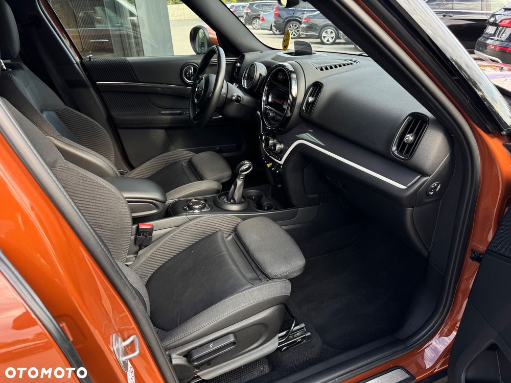 MINI Countryman - 24