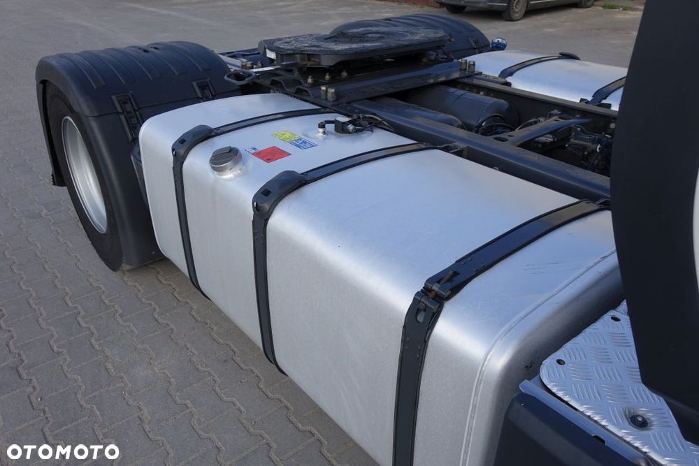 Scania S450 / EURO 6 / STANDARD / AUTOMAT / RETARDER / KLIMATYZACJA POSTOJOWA / LODÓWKA  /  2 ZBIORNIKI 700L / PO KONTRAKCIE - 17